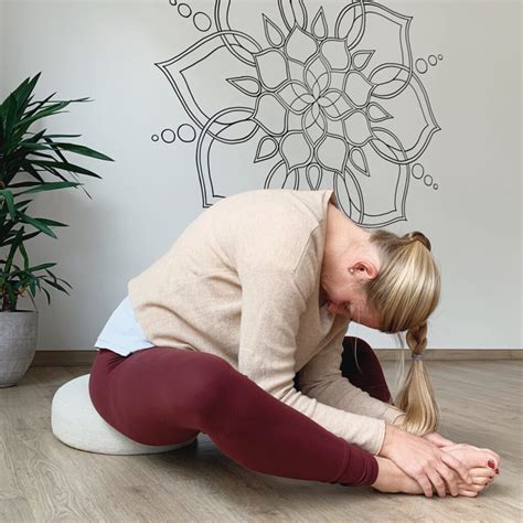 ⛄winter wellness seasonal yoga program for immune support: Yinyoga Winter / Yin Yoga Poses For Winter : The opening ...