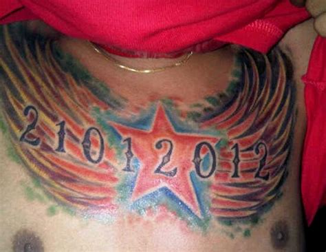E Tattoo: Tato tulisan