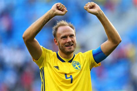 Granqvist picked by sweden for euro 2020 despite injuries. England vs Sweden: Andreas Granqvist fires World Cup ...