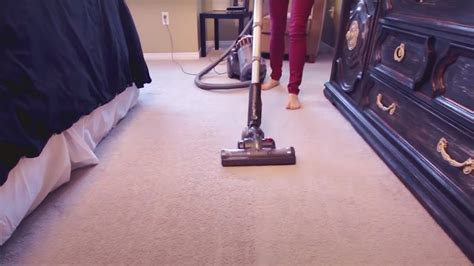 A lot of times women don't see things from a male perspective, says saeed, 35. How to Clean Your Room - The Best Room Cleaning Tutorial ...