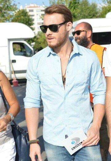 Yüzyıl edebiyatının önemli eserlerinden biri kabul edilen, kurban said'in yazmış olduğu ali & nino eserinden uyarlanan ali ve nino filminde mehmet karakterini canlandırmıştır. Turkish actors için 340 fikir | ünlüler, aktör, siyah elmas