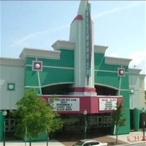 20th century fox film via everett collection. Regal Cinemas Hollywood 20 - Sarasota - Cinema - Sarasota ...