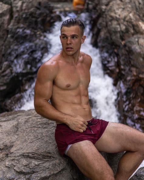 Aaron simpson is one of the new bombshells who is set to arrive at the love island villa. Who is Love Island Australia's Charlie Taylor? - Hell Of A ...