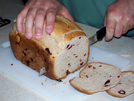 Imagine cinnamon rolls literally stacked and baked as a loaf. Zojirushi Bread Machine Recipes Small Loaf : The bake time ...