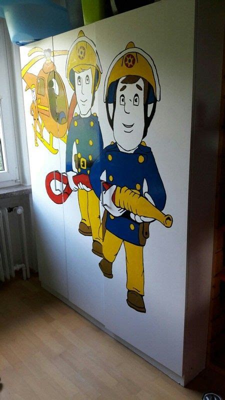 Im schönen hafenstädtchen pontypandy sind feuerwehrmann sam und sein team stets im einsatz. Kinderzimmer Kleiderschrank Feuerwehrmann Sam Schrank ...