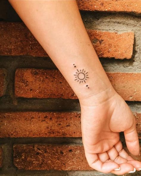 Not afraid to be bold? Contemporary and minimalist tattoo ideas for your next ink ...