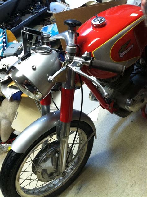 Claimed horsepower was 18.64 hp (13.9 kw) @ 7750 rpm. 1967 Ducati Diana 250 L Front | Ducati, Sport bikes, Bike