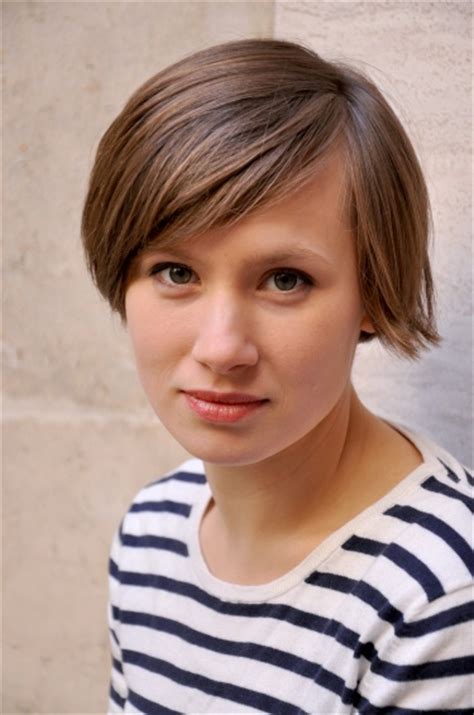 Just belatedly started watching babylon berlin and found out hanno is in it (not a main character). Alina Levshin - Actor - CineMagia.ro