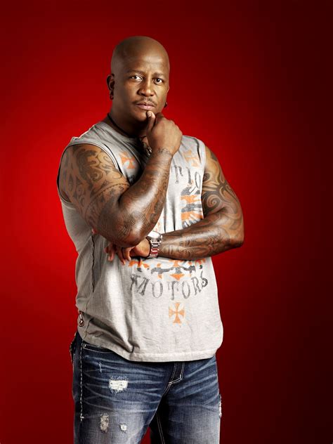 5fm is a broadcast radio station in johannesburg, south africa, providing top 40 pop and rock music and talk radio on various frequencies throughout south. Full On Fresh with 5FM's DJ Fresh