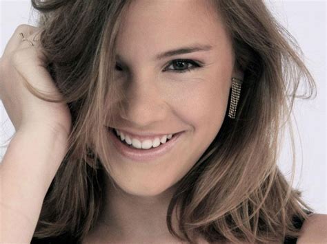 3:03 airtvideos mateus 59 821 просмотр. Em entrevista ao site, Alice Wegmann conta que é muito ...