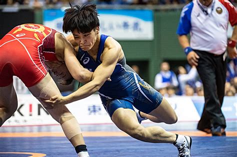 Jun 18, 2021 · レスリングの東京五輪女子代表で姉妹金メダルを目指す57キロ級の川井梨紗子と62キロ級の川井友香子（ともにジャパンビバレッジ）が18日、オンラインで取材に応じ、2016年リオデジャネイロ五輪63キロ級に続く2連覇が懸かる26歳で姉の川井梨は「世の中はまだ大変な状況だが（五輪の）実感が. 1勝1敗、次の勝負に五輪が懸かる。伊調馨と川井梨紗子の最終 ...