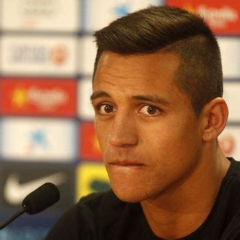 Different other aspects of … Alexis Sanchez Haircut / Alexis Sanchez New Haircut - New ...