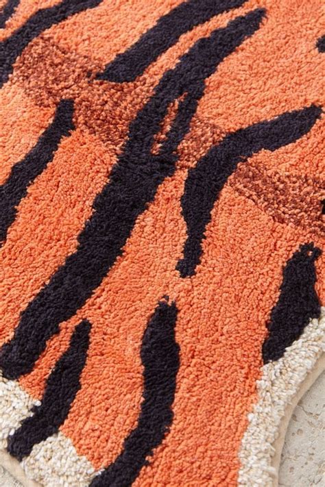 Remember to do it all on your own terms with this cheeky cotton bath mat. Tiger Bath Mat | Bathroom rugs, Bath rugs, Modern bath mat