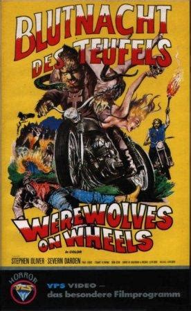 Werewolves on wheels is a 1971 american exploitation film directed by michel levesque and starring stephen oliver, d.j. WEREWOLVES ON WHEELS (1971) LA PROFECÍA DEL TAROT ...