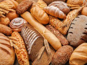 تفسير اكل الخبز في المنام اذا كان طعم العيش مر يدل على المعيشة الصعبة. تعرف على السعرات الحرارية في جميع أنواع الخبز - تريندات