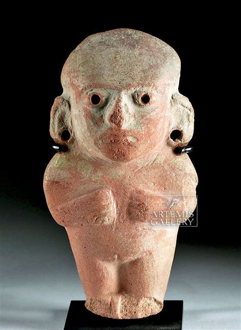 Deren entwendung aus einer kirche und. Moche Pottery Standing Female Figure | Yellow painting ...