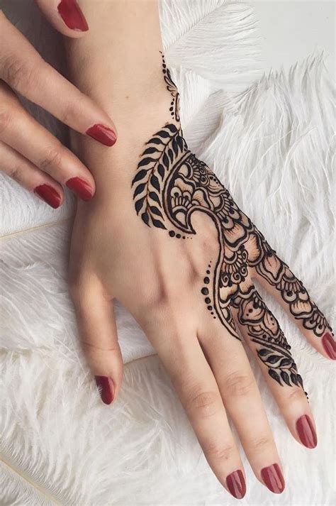 ⤵today i'm showing you guys how i do my henna at home all by myself. 32+ Free Henna Tattoo Design- You Can Do Best Henna ...