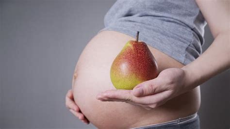 Ketiga buah tersebut membantu melunakkan feses sehingga mudah dikeluarkan tubuh bayi. Buah Buahan Yg Bagus Buat Ibu Hamil | Seputar Buah