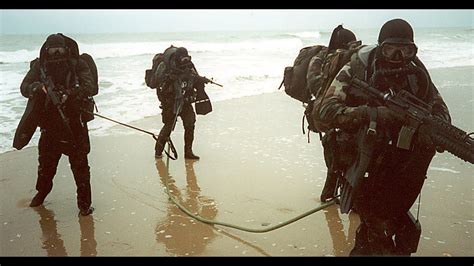 Medien in der kategorie „united states marine corps force reconnaissance. Force Reconnaissance | "Celer, Silens, Mortalis" - YouTube