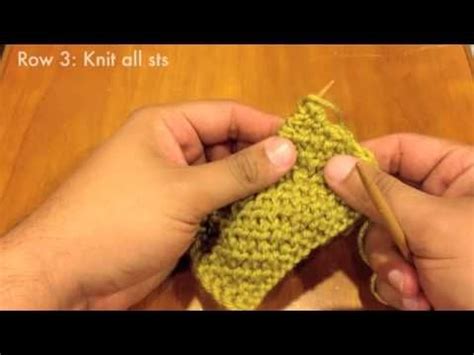 Using the knit one below stitch, this knitting pattern is easy to make! How to Knit the Bee Stitch (aka Honeycomb Brioche ...