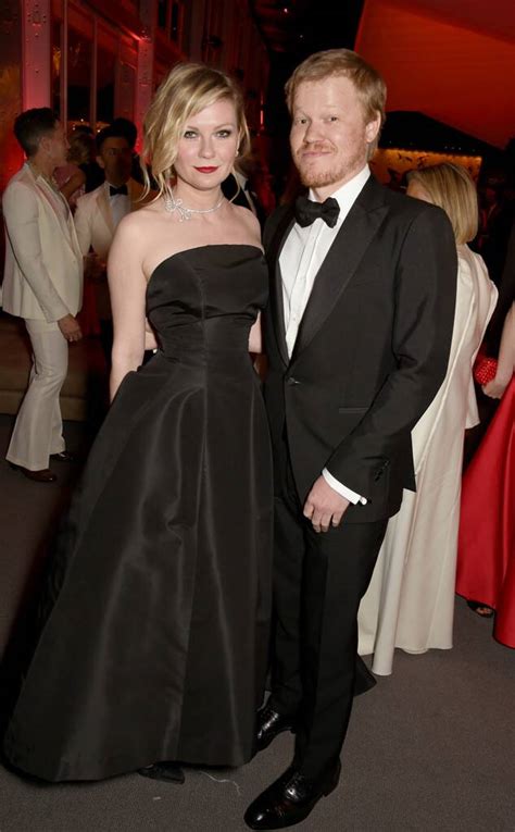 Learn about kirsten dunst's age, height, weight, dating, husband, boyfriend & kids. Kirsten Dunst & Jesse Plemons from Oscars 2017: Party Pics ...