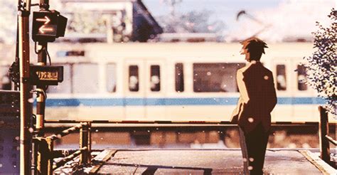 Meanwhile sumita kanae, his classmate, has feelings for takaki, but she does not have the courage to confess her love to him.part 3 — 5 centimetres per second. 5 centimeters per second gifs | WiffleGif