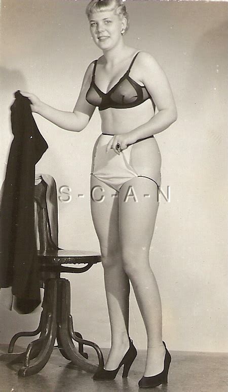 Nylon pantyhose stripping with cute brunette teen. Original 40s-50s Vintage Nude Pinup RP- Blond- Well ...