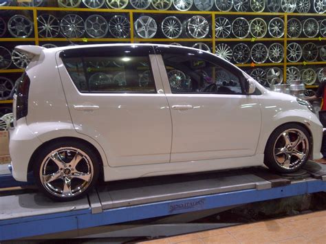 Maybe you would like to learn more about one of these? MUMMY DANIA: Kasut baru Cik Myvi