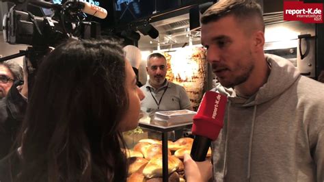 Nun will podolski seinen döner auch auf anderem wege anbieten. Eröffnung Mangal Döner - Lukas Podolski im Interview - YouTube