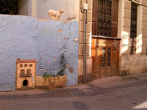 ¡espléndido piso en plaza ciudad. arte y artificios: LA SORPRENDENTE Y CURIOSA CASA DE LOS ...