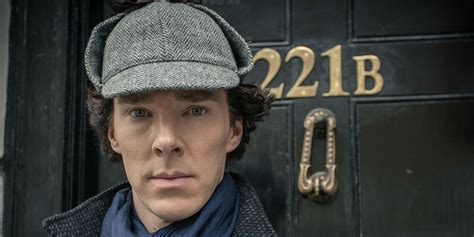 Dr john watson returns from service in afghanistan and finds himself drawn inexorably into the world of the brilliant but baffling 'consulting detective', sherlock holmes. Sherlock (BBC) News & Info | Screen Rant