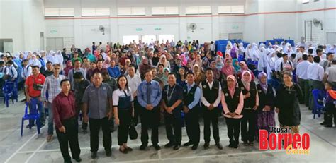 Tetapi, seandainya mereka berfikir bahawa anak yang belum dibaptis tidak perlu bertanggungjawab kepada yehuwa, mereka sudah tersilap. Sokongan ibu bapa penting sebagai penggerak kecemerlangan ...