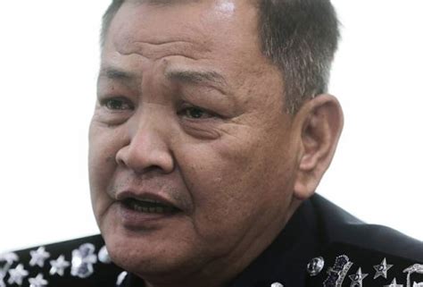 Akta komunikasi dan multimedia malaysia 1998 (akta 588). DIALOG RAKYAT: Jalur Gemilang terbalik: 69 laporan ...