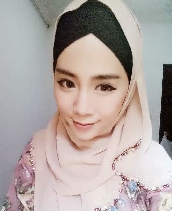 There are no stories available. model playboy dr ipoh dah bertudung | TVcabok