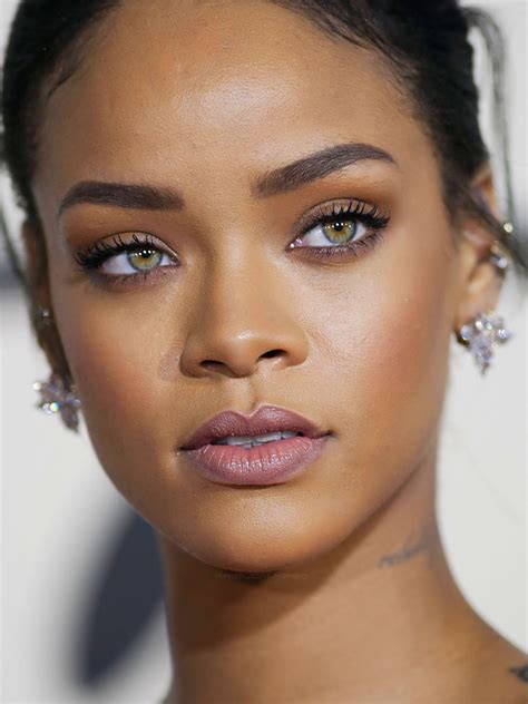 See more of rihanna on facebook. Rihanna, biografia