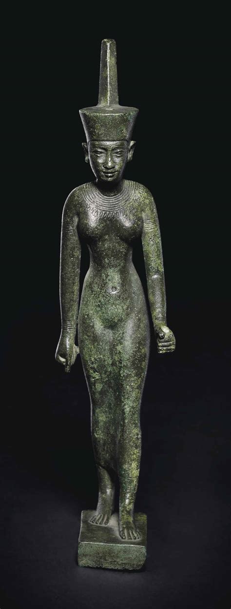 AN EGYPTIAN BRONZE NEITH