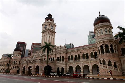 Pada masa itu, kuala lumpur hanya dihuni oleh. Bangunan Sultan Abdul Samad | Simon Hung | Flickr