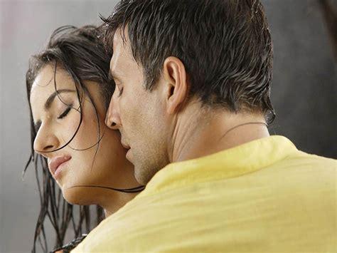 Hot Bollywood Love Making Amp Kissing Scenes