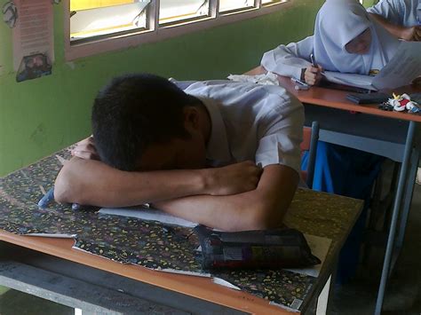 Bilik tidur dalam bahasa cina. BLOG CIKGU AZMAN - SUA: FENOMENA NGANTUK DAN TIDUR DI KELAS