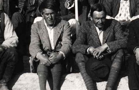 Due to his knowledge of the native bedouin tribes, british lieutenant t.e. T.E Lawrence (left) seated next to Leonard Woolley in ...