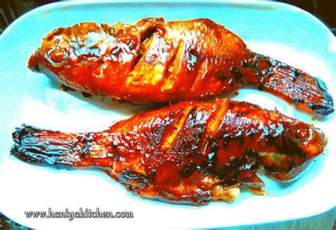 Resep bumbu ikan bakar khas minang atau bumbu ikan bakar ala rumah makan kiambang bahan a : Cara Mudah membuat Ikan Bakar Bumbu Kecap | Makanan, Ikan ...