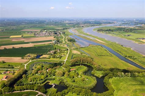 The new dutch waterline is unique. Nieuwe Hollandse Waterlinie | Militair erfgoed | Rijksdienst voor het Cultureel Erfgoed