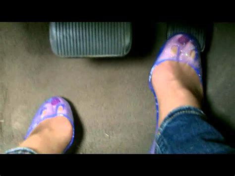 🔥blue design pumps in car pedal pumping at the beach in khao lak brand hurry up🔥hot. Pedal pumping in jellies - YouTube