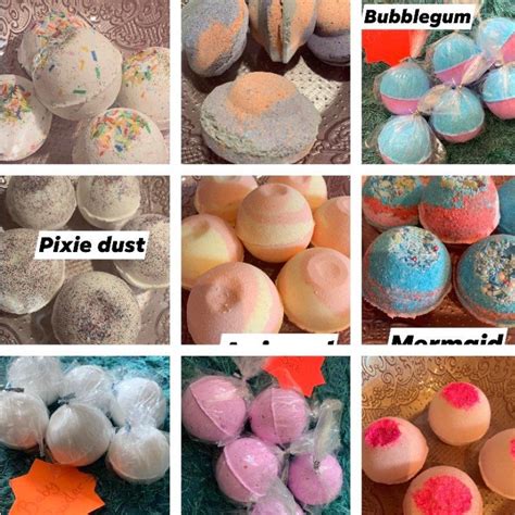 Using in place of talcum powder to stay cool and dry. Homemade bath bombs, pink champagne, bubblegum, sea salt ...