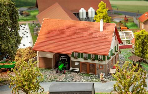 Tuc adventskalender 2018 10 pretzschendorfer bastelbogen ein erzgebirgsdorf aus karton. Erlebniswelt-Modellbahn - FALLER 191744 H0 Großes Bauernhaus