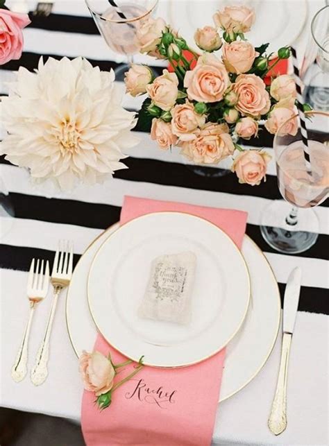 I have gathered together my favorite inspirational seasonal tables all in one place for the ultimate guide to spring entertaining. Decor - Pretty Table Setting #2059766 - Weddbook