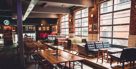 Mar 19, 2014 · hipster restaurants tend to prize anything local, organic, homemade, or vintage. The Hipster's Guide to Going Out in Leeds | Restaurantes