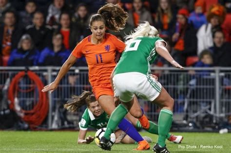 Informatie over het nederlands elftal vrouwen voetbal. Uitzending WK Voetbal op tv | Live wedstrijden vrouwen op ...