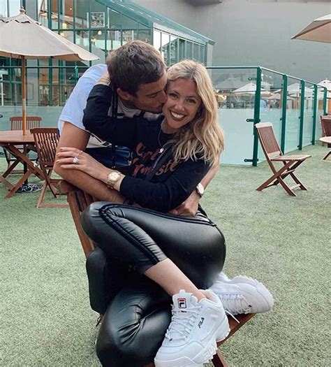 Jun 25, 2021 · stephanie demner y guido pella están juntos hace aproximadamente dos años. Wimbledon 2019: La modelo stephanie demner y el tenista ...