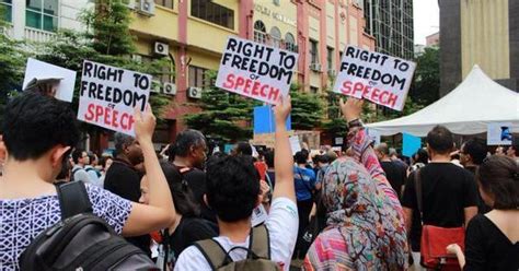 Reflecting on the human rights situation in asia has become a dismal exercise. America Wants Malaysia To Respect Freedom Of Speech And ...